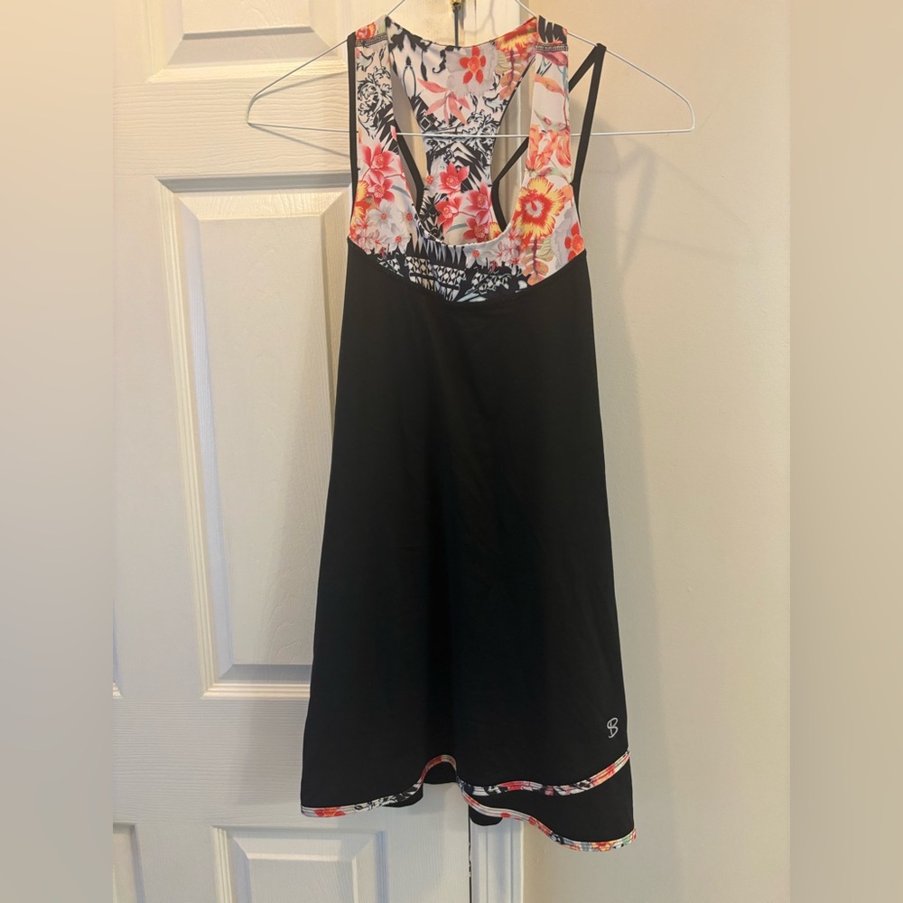 Sofibella Black Floral Tennis Dress Size M